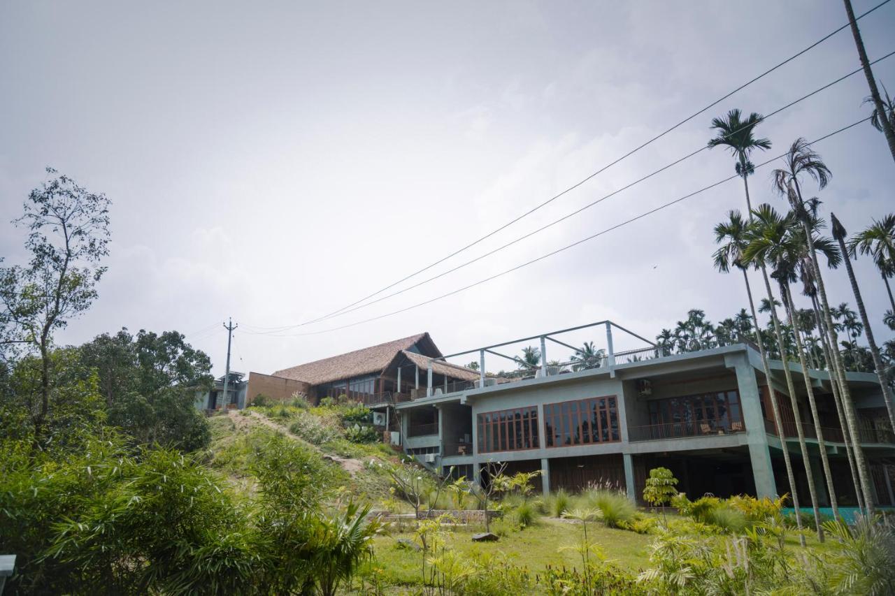 Maayaa Riverside Villa By Kpm Tripenta Attappādi Esterno foto