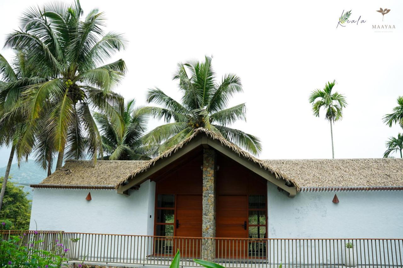 Maayaa Riverside Villa By Kpm Tripenta Attappādi Esterno foto