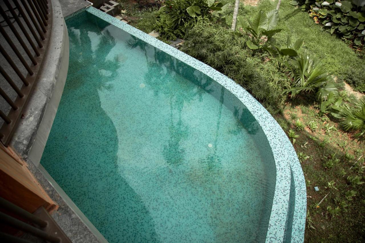 Maayaa Riverside Villa By Kpm Tripenta Attappādi Esterno foto