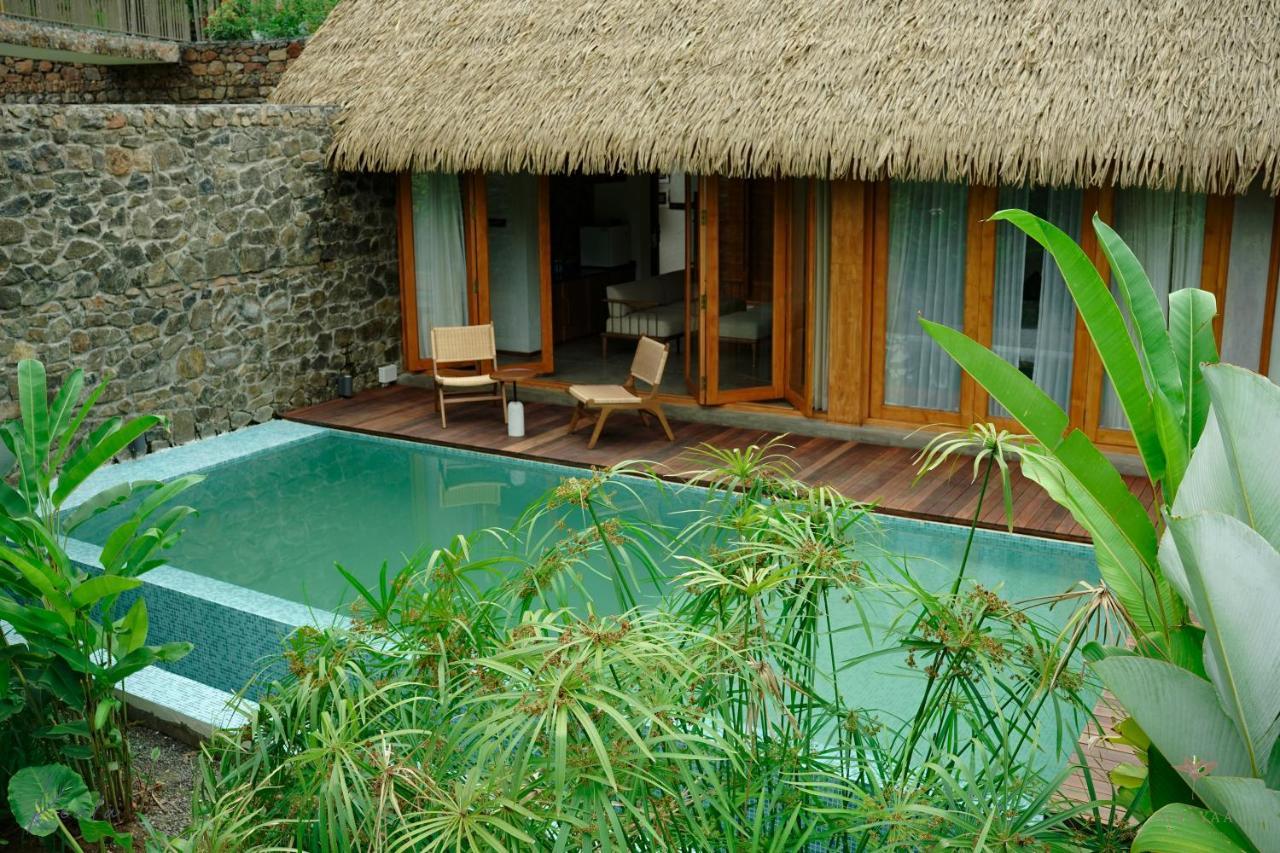 Maayaa Riverside Villa By Kpm Tripenta Attappādi Esterno foto